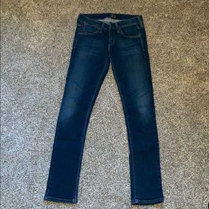 Women’s jeans